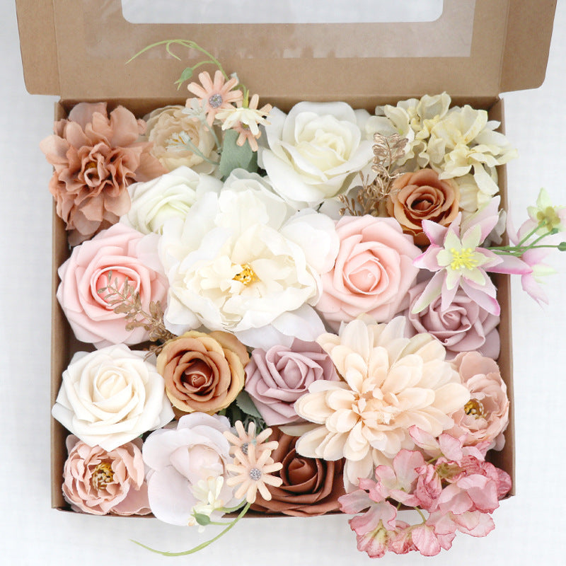 Boîte à Fleurs de Mariage Roses Blanches et Champagne