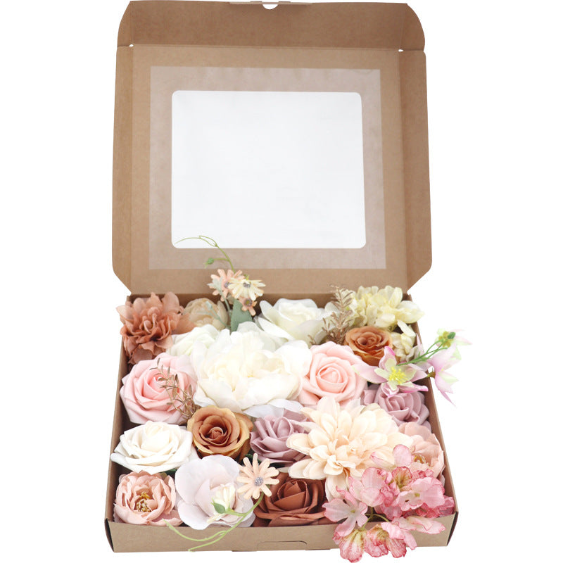 Boîte à Fleurs de Mariage Roses Blanches et Champagne