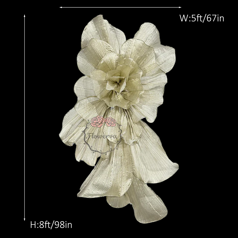Flowerva Brilliant Pearlescent Wedding Art Installation