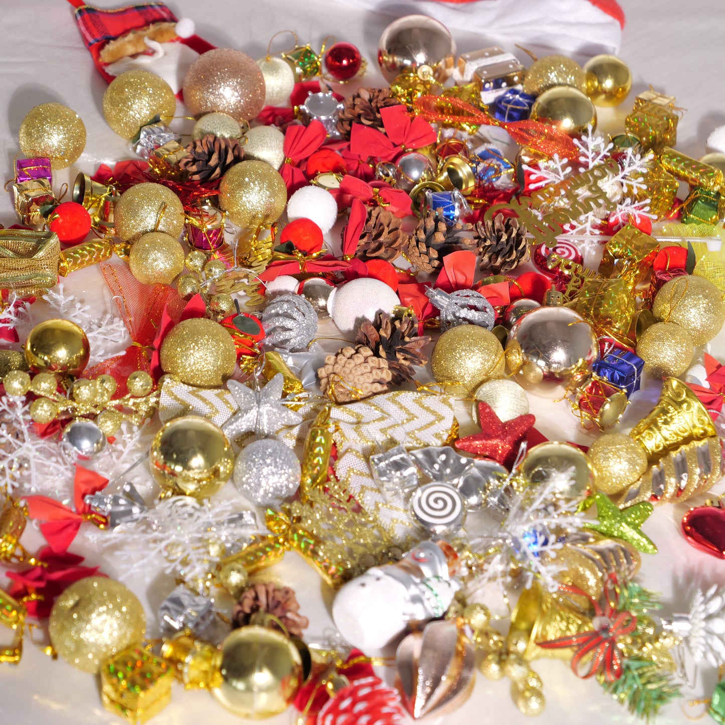 Flowerva Height Fabric Table Flower Christmas Decor (Including Hanging Decor)