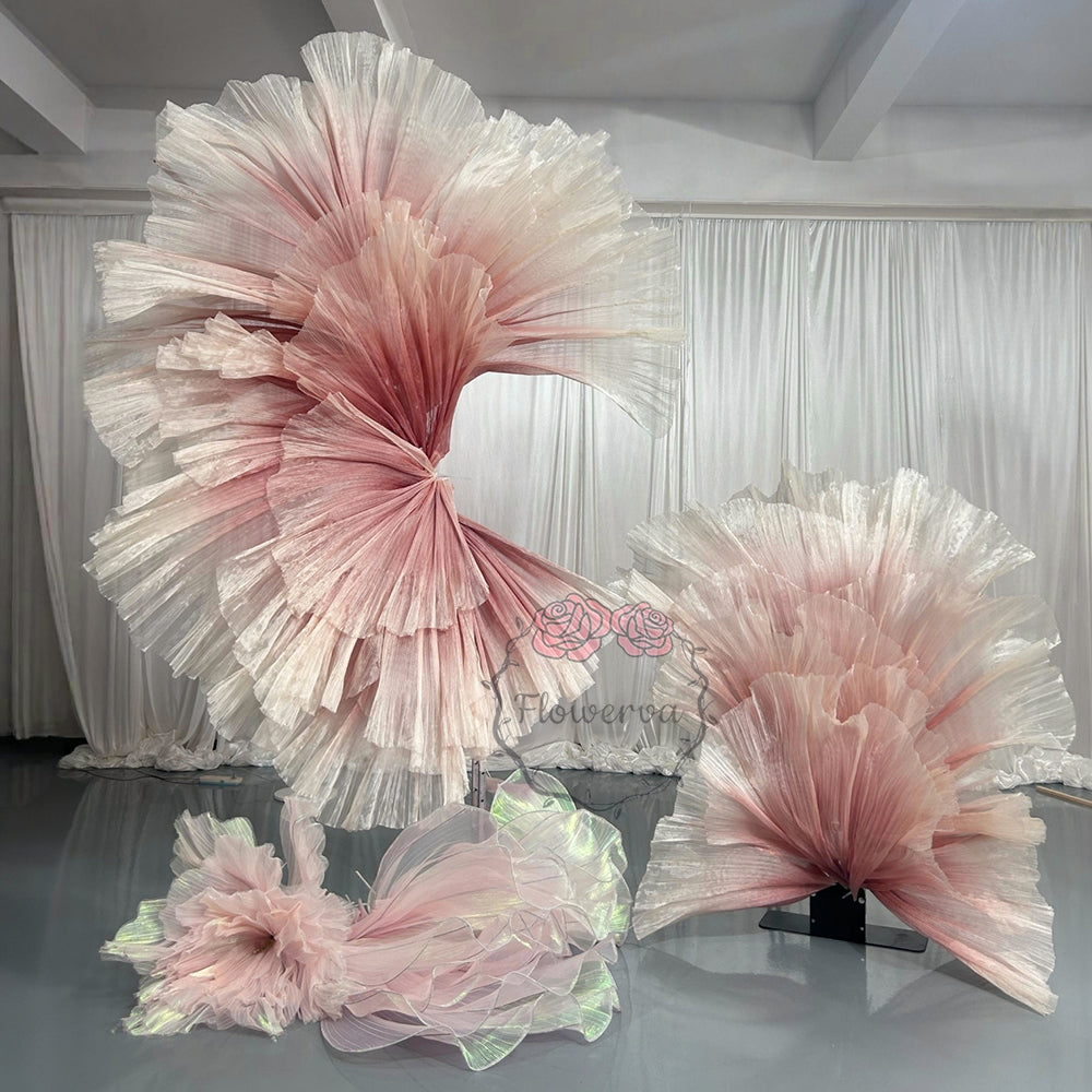 Flowerva "Love Blooms Like Flowers" Dreamy Wedding Art Installation