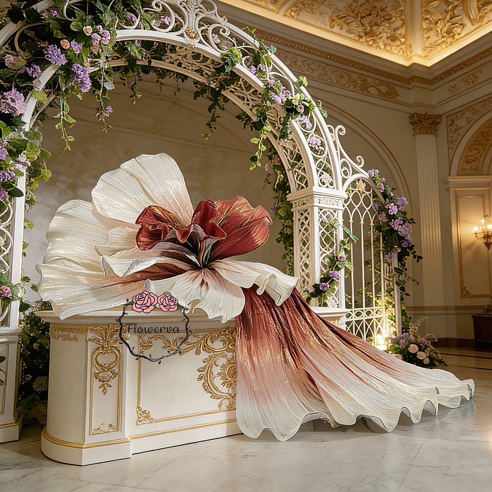 Flowerva Aetherial Curve Wedding Decor