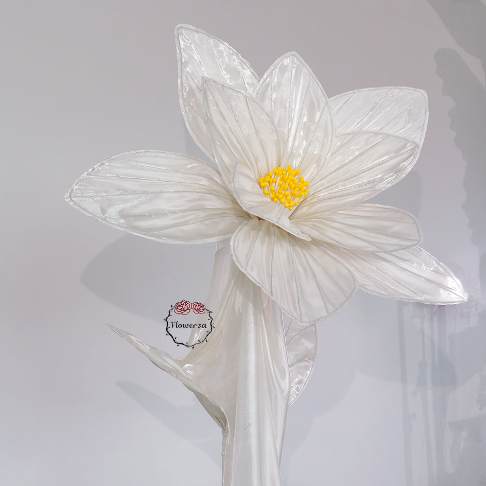 Flowerva Silk Bloom Standing White Luminous Floral Decor