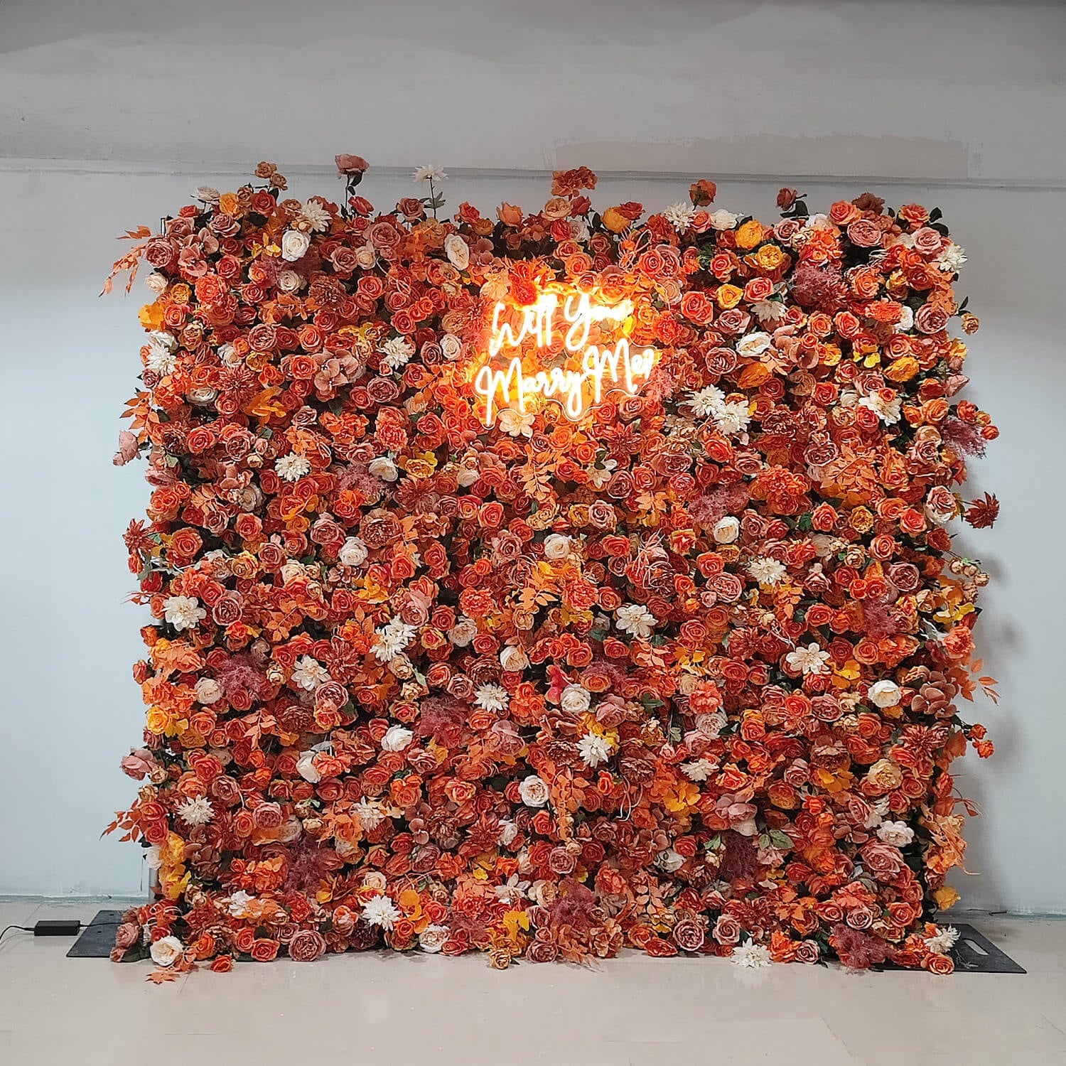 Flowerva Glamorous Rose Bouquet Wall Ensemble Scène de mariage Décoration florale