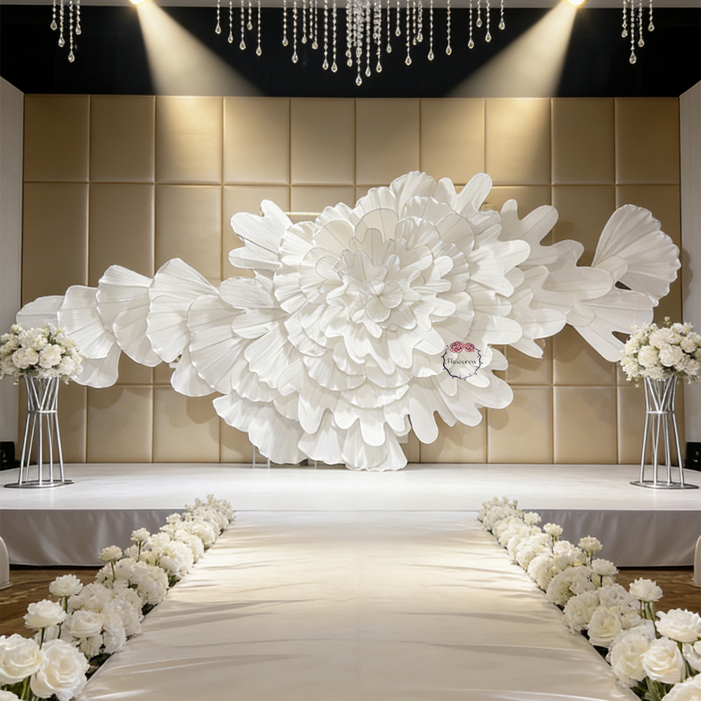 Flowerva "Flowers Blooming on the Clouds" Wedding Art Installation