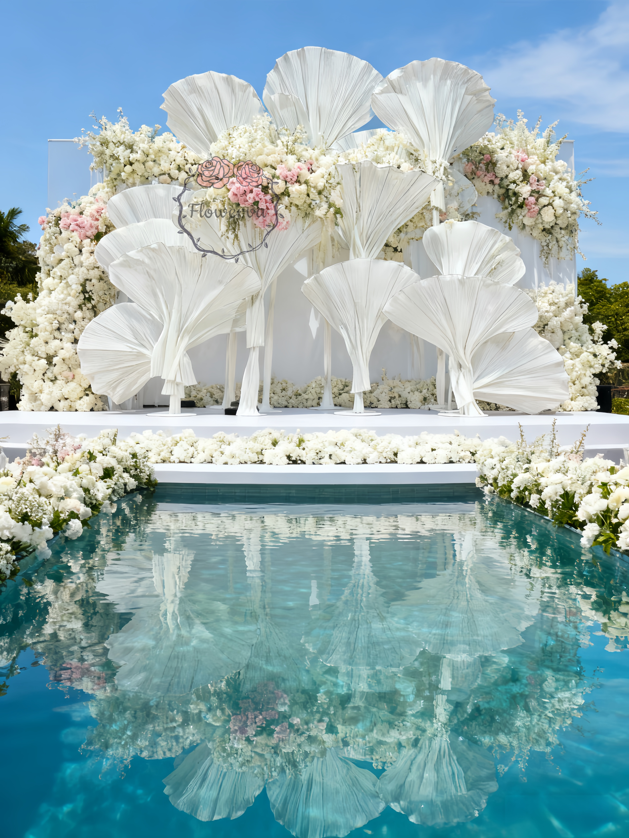 Flowerva Dreamy White Ginkgo Leaf Wedding Decoration(without flowers)