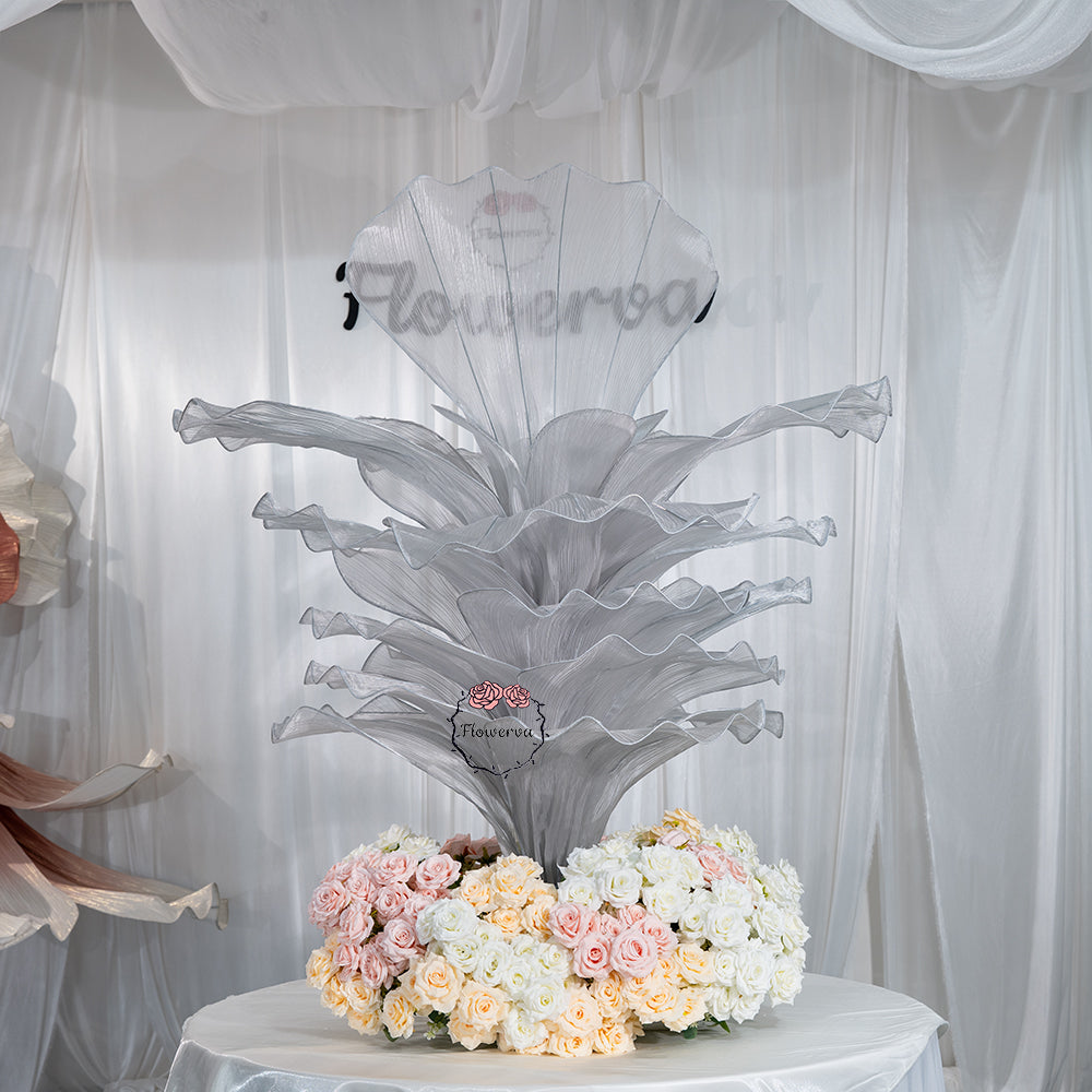 Flowerva''Morning Mist in the Mountains'' gray wedding table flower decoration