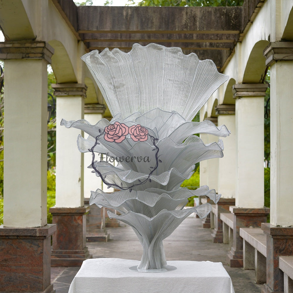 Flowerva''Morning Mist in the Mountains'' gray wedding table flower decoration