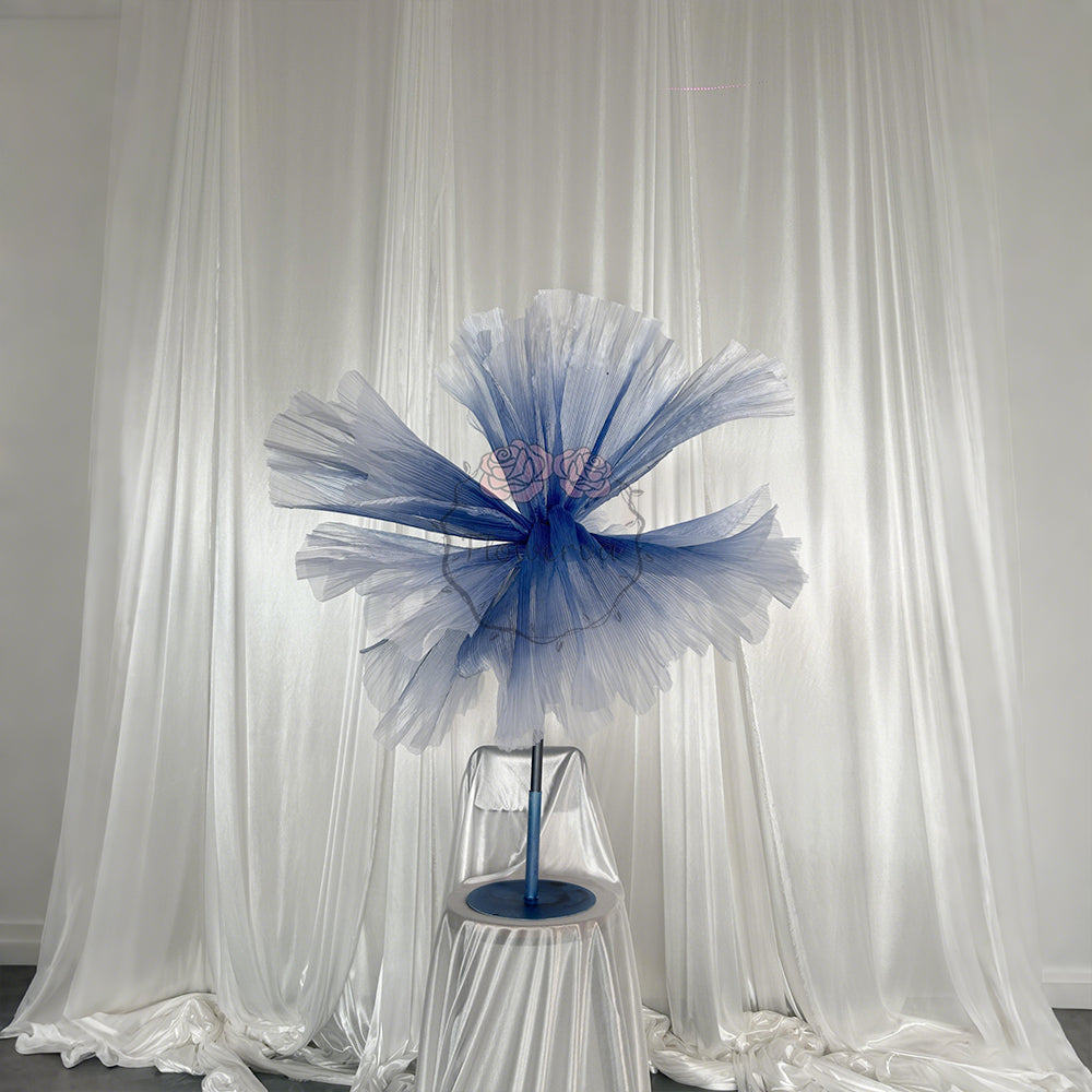 Flowerva "Starlight And Sea" dining table art installation