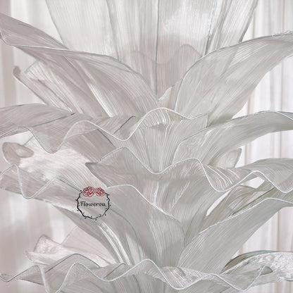 Flowerva''Morning Mist in the Mountains'' gray wedding table flower decoration