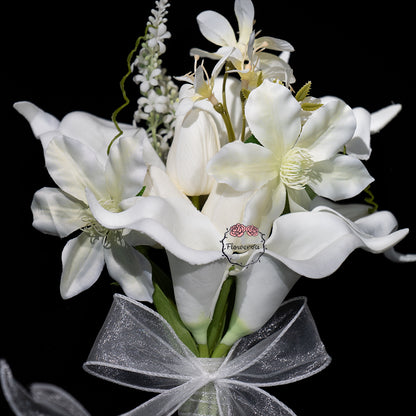 Flowerva White Tulip Hand Bouquet