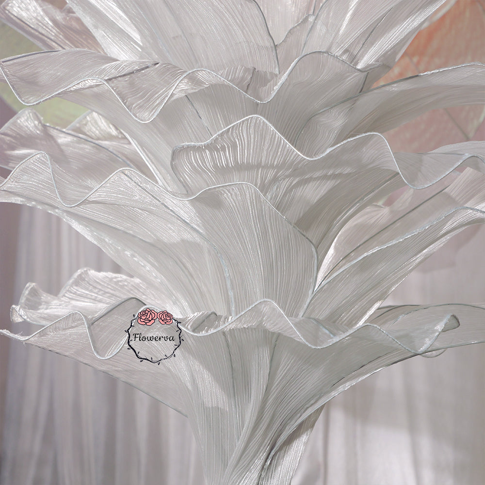 Flowerva''Morning Mist in the Mountains'' gray wedding table flower decoration