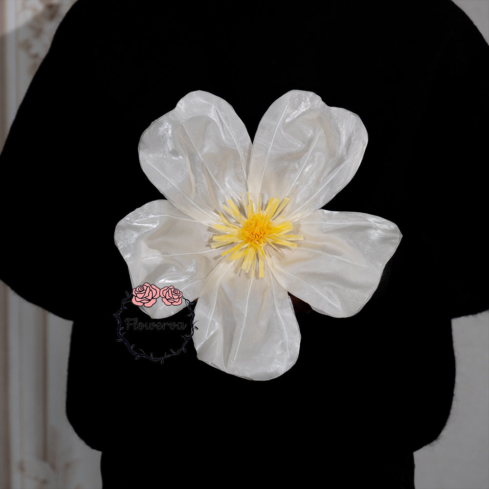 Flowerva Sheer Fabric White Daisy Decor