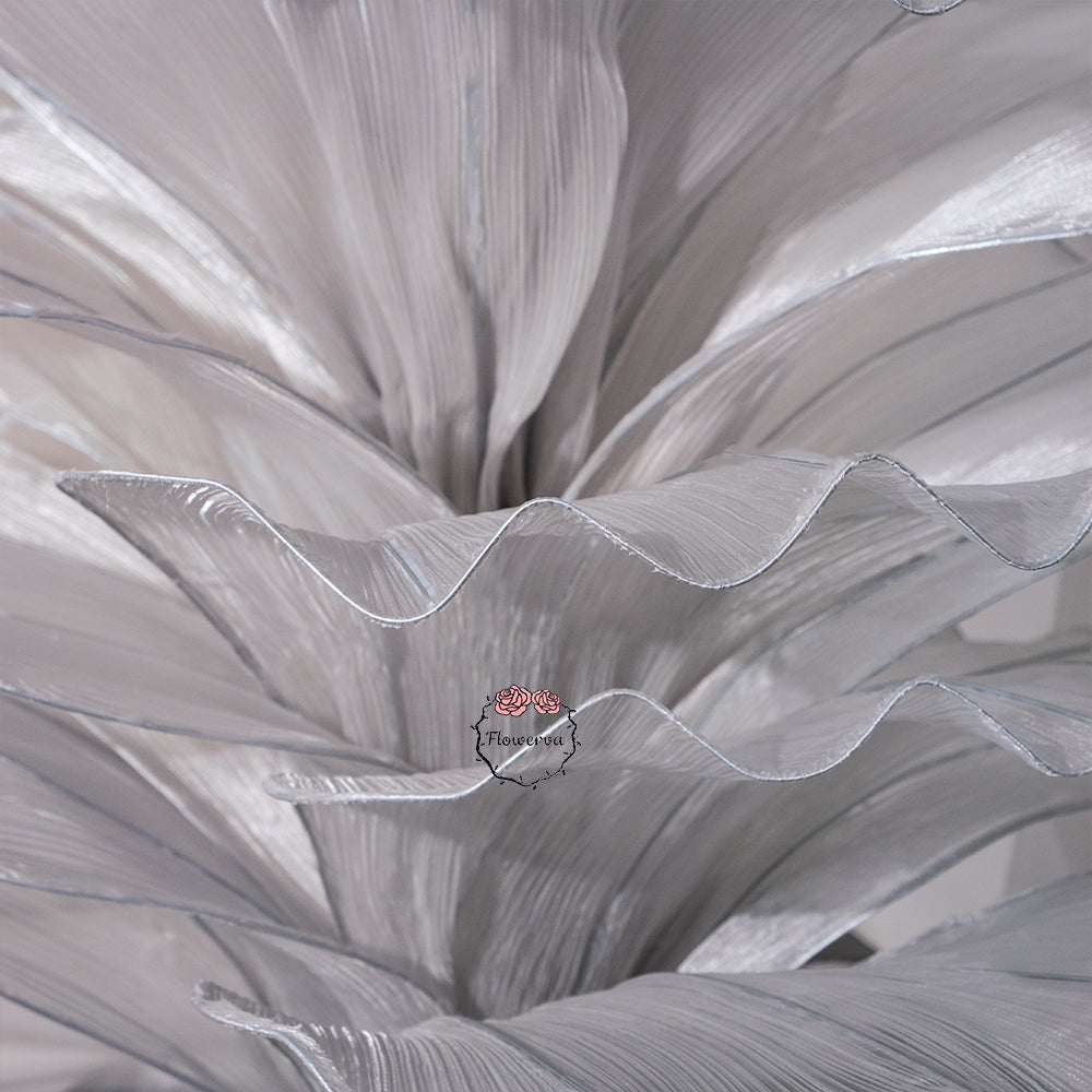 Flowerva''Morning Mist in the Mountains'' gray wedding table flower decoration