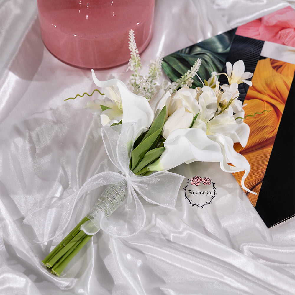 Flowerva White Tulip Hand Bouquet