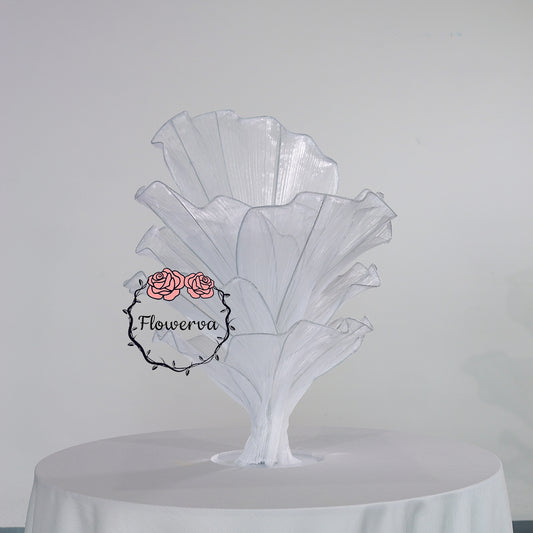 Petite Flowerva Pure White Artistic Table Decor