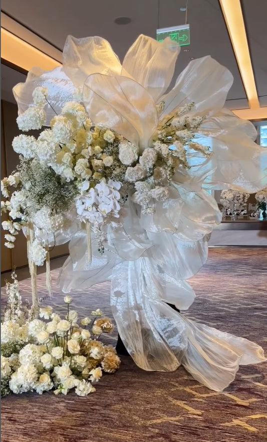 Flowerva White Sheer Fabric Floral Arrangement Decor(without flowers)
