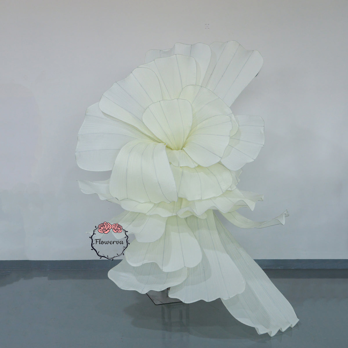 Flowerva Giant Ivory Flowing Flying Sky Event Decor