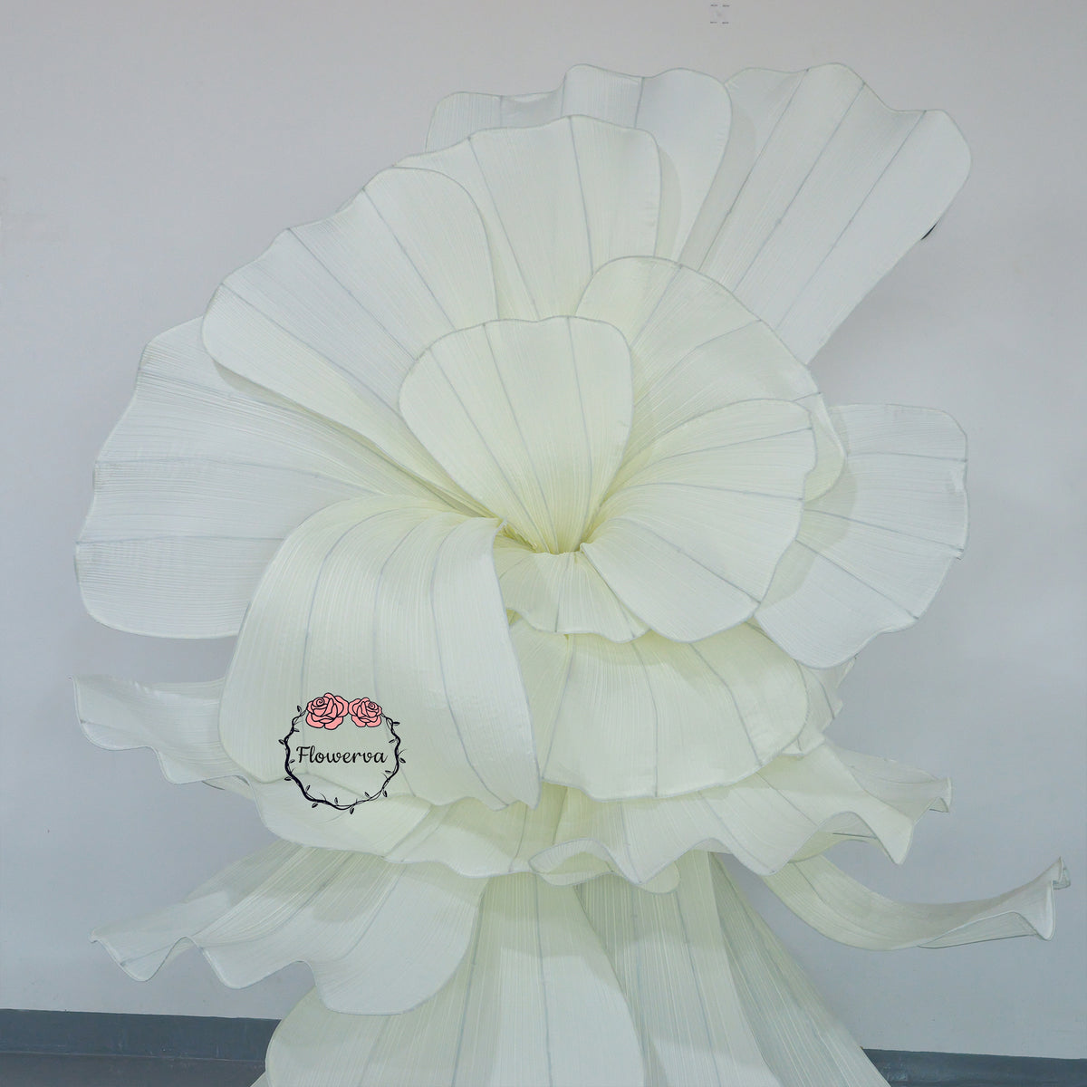 Flowerva Giant Ivory Flowing Flying Sky Event Decor