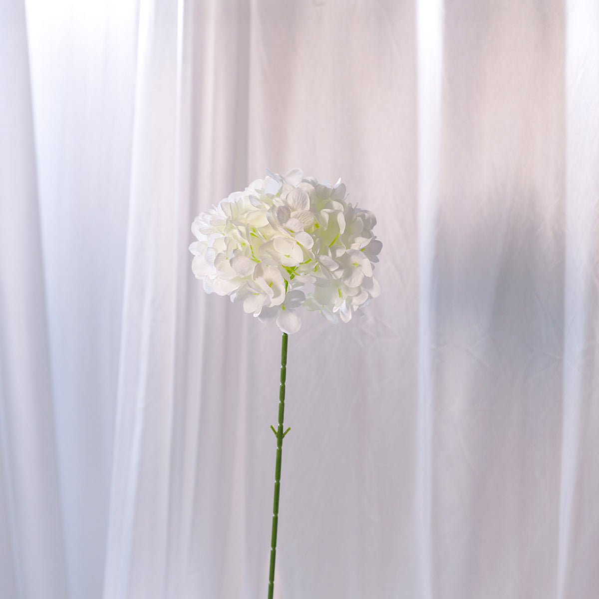 Flowerva Luxury Artificial Fabric Hydrangea Wedding & Event Decor