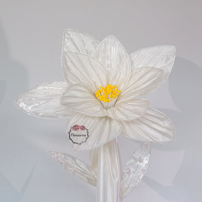 Flowerva Silk Bloom Standing White Luminous Floral Decor